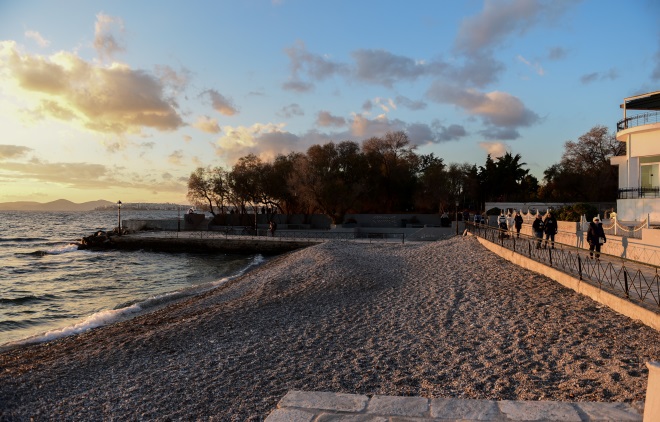 Καιρός: Χριστούγεννα με καλές θερμοκρασίες και νότιους ανέμους