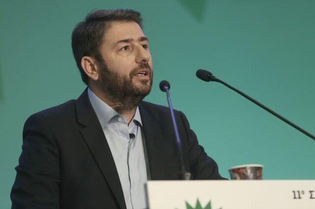 Ο Νίκος Ανδρουλάκης αποφασίζει για τους επικεφαλής του ΚΙΝΑΛ στην Βουλή