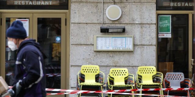 Αυστρία: Παρατείνεται το καθολικό lockdown για τους ανεμβολίαστους