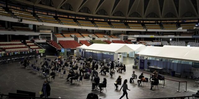 Γαλλία: Τρίτη δόση του εμβολίου σε 10 εκατομμύρια πολίτες