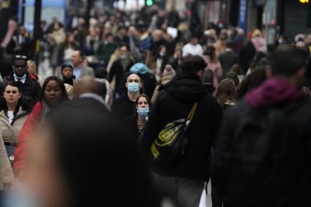 ΠΟΥ: Ραγδαία εξάπλωση της Όμικρον σε περιοχές με μετάδοση στην κοινότητα – Διπλασιάζεται σε 1,5 με 3 ημέρες