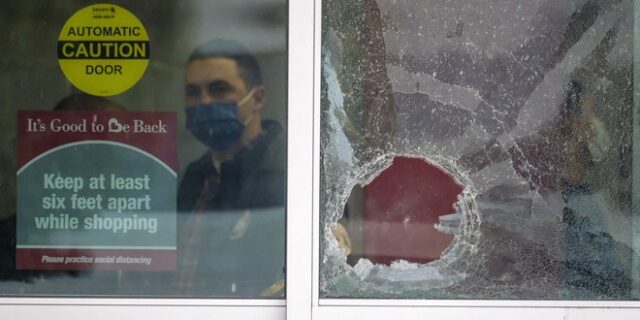 ΗΠΑ: Νεκρή 14χρονη από πυρά αστυνομικών στο Χόλιγουντ