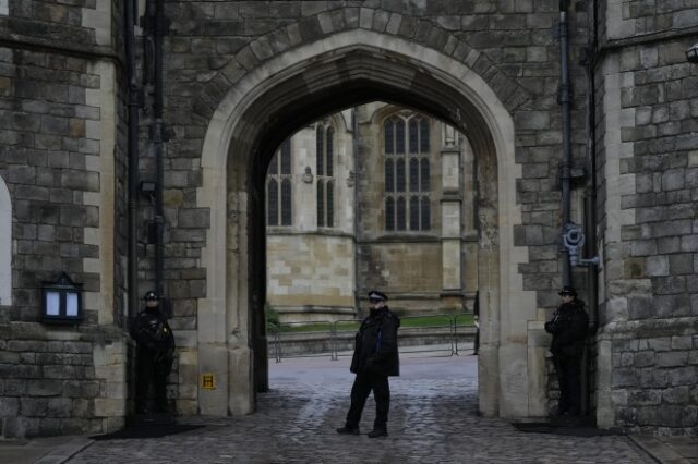 Βρετανία: Συνελήφθη ένοπλος στο κάστρο που η βασίλισσα γιόρταζε τα Χριστούγεννα