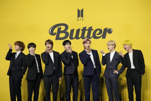 BTS: Θετικά στον κορονοϊό τρία μέλη του συγκροτήματος της K-Pop μουσικής