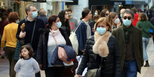 Γαλλία: “Έσπασε” το όριο των 200.000 νέων κρουσμάτων για δεύτερη ημέρα