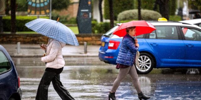 Καιρός: Βροχές μέχρι την Πέμπτη – Σταδιακή βελτίωση από την Παρασκευή