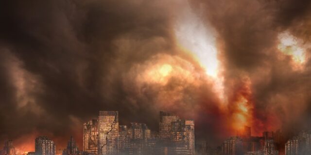 Τι ακριβώς προέβλεψε ο Νοστράδαμος για το 2022