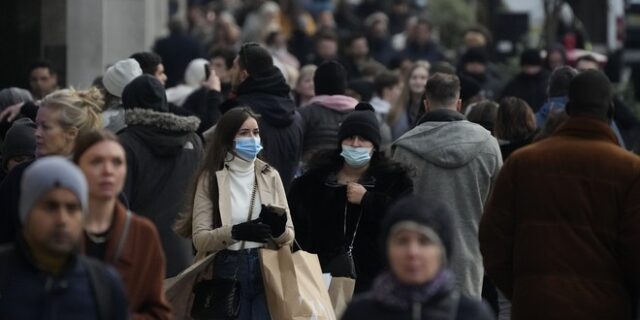 Μετάλλαξη Όμικρον: Πόσο πιθανό είναι να κολλήσει κάποιος που έχει ήδη μολυνθεί από κορονοϊό