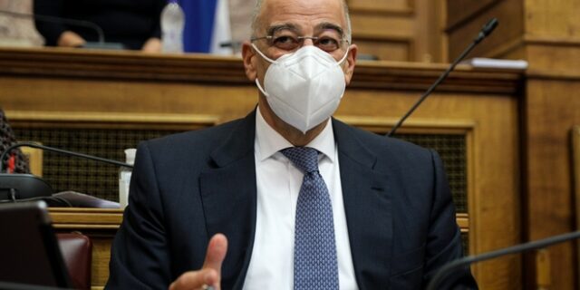 Δένδιας: Ενημερώνει την Επιτροπή Εθνικής Άμυνας και Εξωτερικών Υποθέσεων της Βουλής