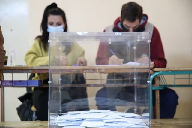 Εκλογές ΚΙΝΑΛ: Χωρίς προβλήματα η ψηφοφορία στο Ρέθυμνο