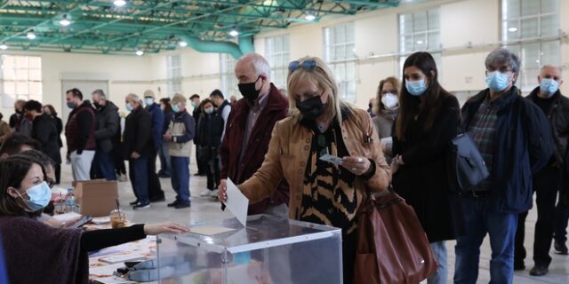 Εκλογές ΚΙΝΑΛ – Αποτελέσματα: Ανδρουλάκης 68%, Γιώργος Παπανδρέου 32%