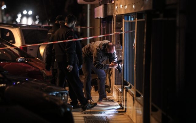 Μαφιόζικη εκτέλεση στο Γαλάτσι: “Ακούσαμε 5 πυροβολισμούς” λένε αυτόπτες μάρτυρες στο NEWS 24/7