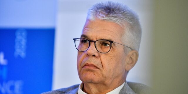 Γώγος για νέα μέτρα: “Η επόμενη εισήγηση της επιτροπής θα είναι για την τηλεργασία”