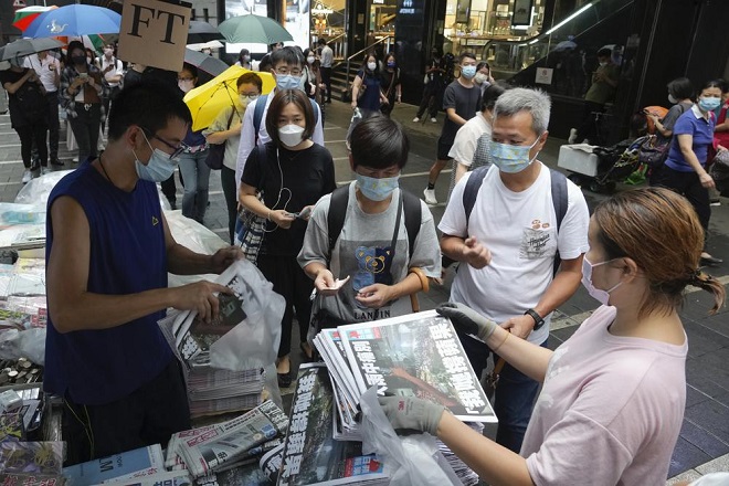 “Χρυσή Πένα της Ελευθερίας”: Στον Jimmy Lai και στο Apple Daily Newsroom το βραβείο κατά της λογοκρισίας