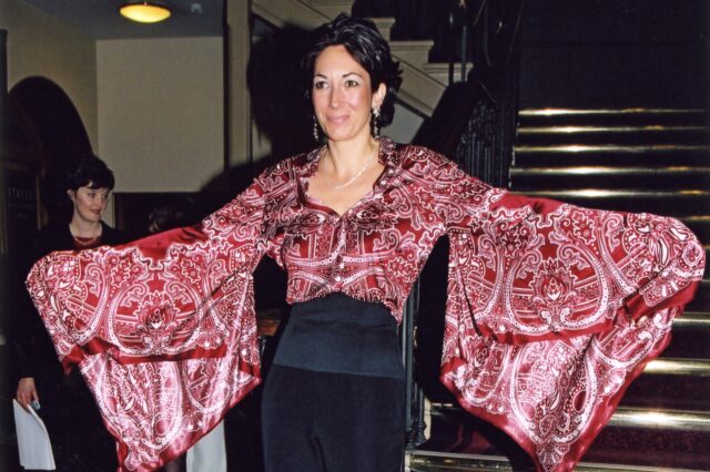Ghislaine Maxwell, η πιο εφιαλτική περίπτωση θύτη σε σκάνδαλο #metoo