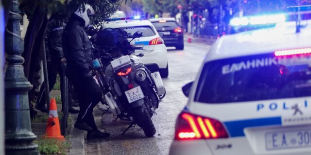 Σε συλλήψεις μετατράπηκαν οι προσαγωγές των οπαδών της ΑΕΚ στον Περισσό