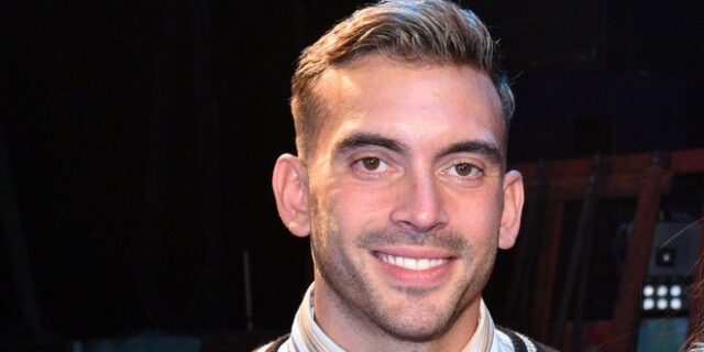 Ιάσονας Μανδηλάς: Είμαι γκέι, το έκρυβα γιατί φοβόμουν