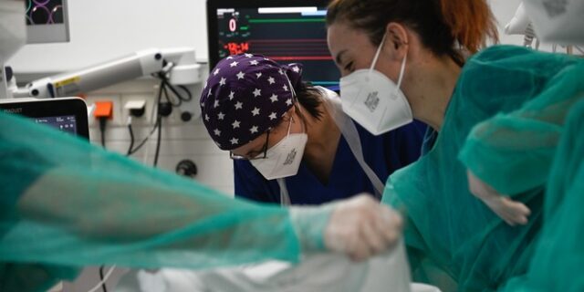 Κορονοϊός: 18.855 νέα κρούσματα σήμερα στην Ελλάδα – 109 νεκροί και 549 διασωληνωμένοι