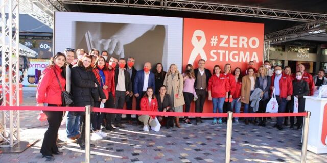 #ZeroStigma: “Νίκησε τον φόβο του στίγματος και κάνε την εξέταση για τον HIV”