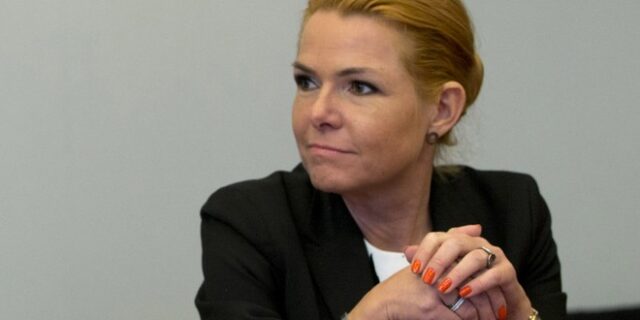 Δανία: Το κοινοβούλιο αποφασίζει για την αποπομπή της πρώην υπουργού Μετανάστευσης