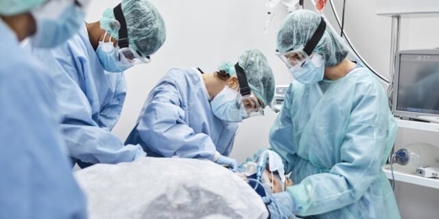 Κορονοϊός: 85 νεκροί και 4.766 νέα κρούσματα σήμερα στην Ελλάδα – 684 διασωληνωμένοι