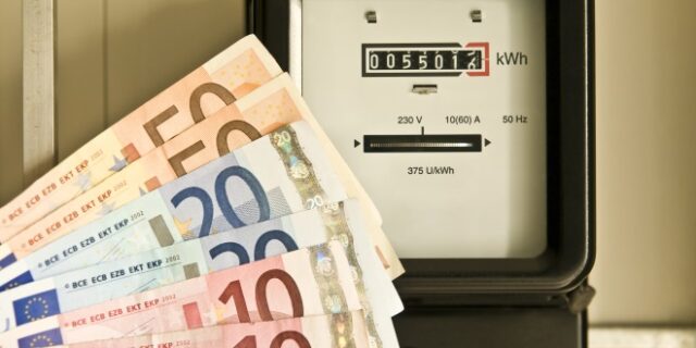 Πάνω από 15% η νέα αύξηση στα τιμολόγια ρεύματος τον Ιανουάριο