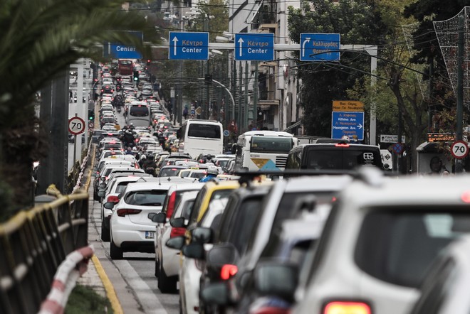 Κίνηση στους δρόμους: Στο “κόκκινο” πολλές περιοχές – LIVE ΧΑΡΤΗΣ