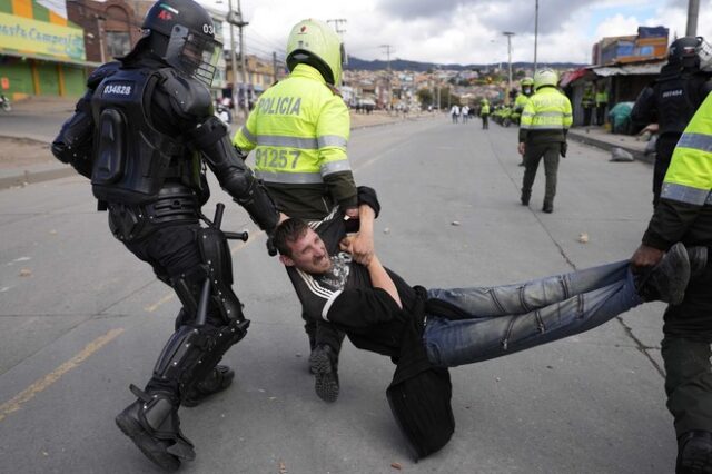 Κολομβία: “Δυσανάλογη βία” της αστυνομίας στις διαδηλώσεις του 2020