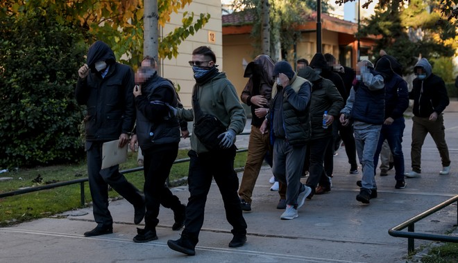 Πλαστές ταυτότητες: Στη φυλακή άλλα τρία μέλη του κυκλώματος