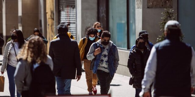 Κορονοϊός: Ξεπέρασαν τα 100 εκατομμύρια τα κρούσματα  στην αμερικανική ήπειρο