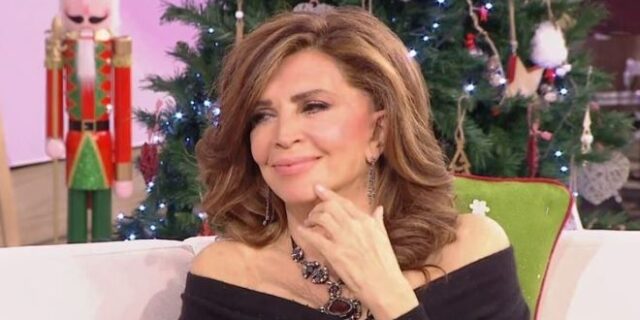 Μιμή Ντενίση: “Αν η ζωή μου γινόταν σενάριο θα ήταν το μεγαλύτερο best seller”