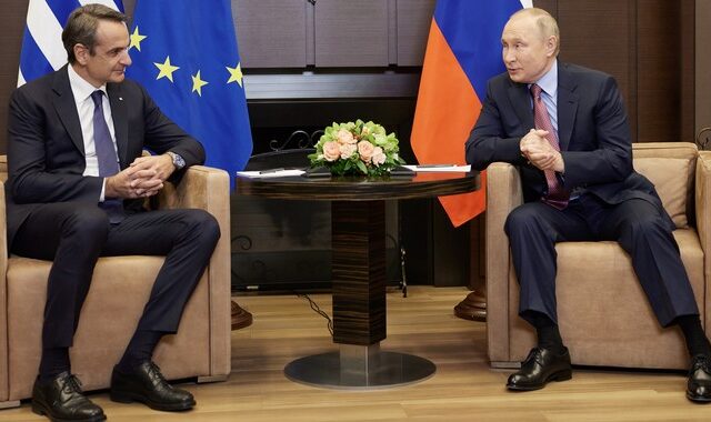 Συνάντηση Μητσοτάκη – Πούτιν: “Το 2021 έναυσμα για στενότερη συνεργασία σε όλα τα επίπεδα”