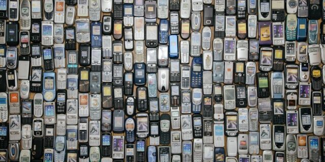 Το πρώτο SMS στην ιστορία βγαίνει σε δημοπρασία