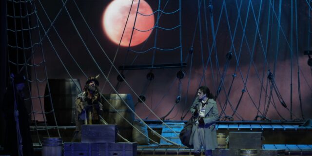 Στον “Moby Dick” του Δημήτρη Παπαδημητρίου θα “μπεις” σ’ ένα φιλοσοφικό εργαστήρι ιδεών