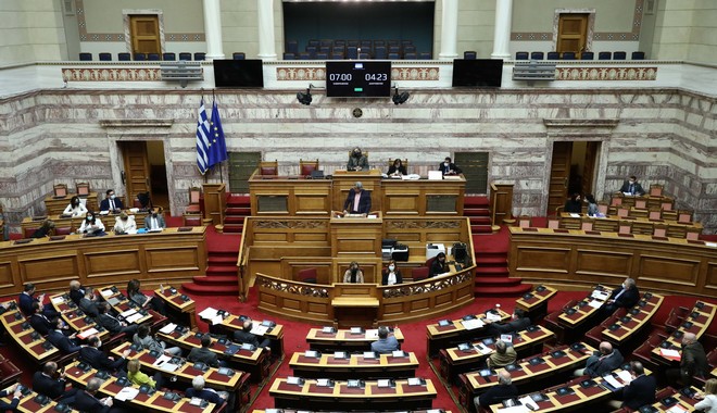 Βουλή: Πυρά της αντιπολίτευσης για το νομοσχέδιο του Υπ. Υγείας