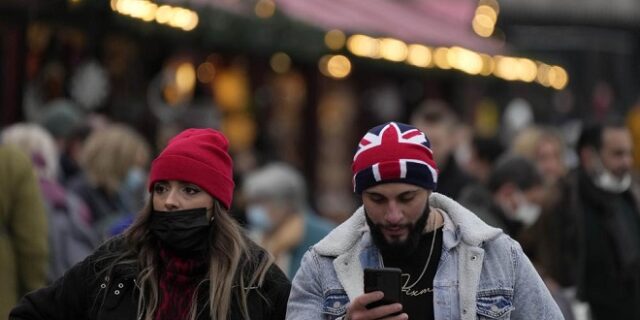 Βρετανία: Νέο ρεκόρ κρουσμάτων – Ξεπέρασαν τα 119.000 σε ένα 24ωρο