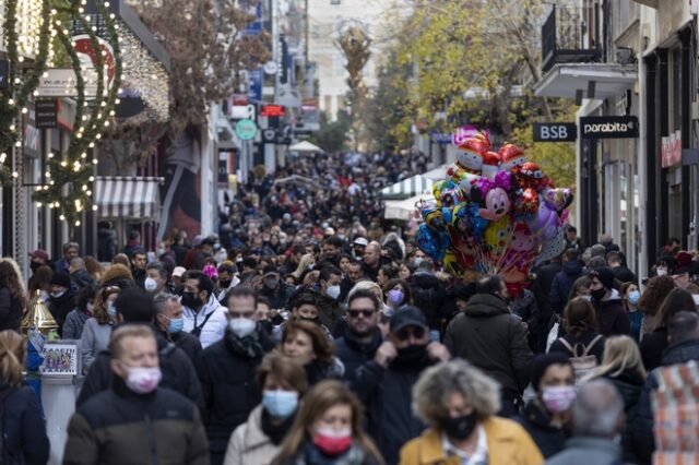 Νέο πρωτόκολλο καραντίνας: Τι πρέπει να κάνουμε αν κολλήσουμε ή έρθουμε σε επαφή με κρούσμα