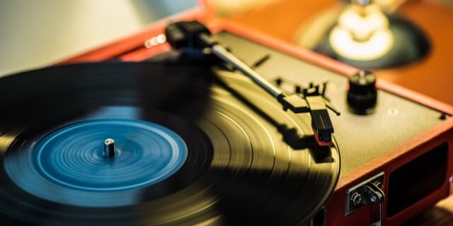 Νέες κυκλοφορίες: 6+1 ελληνικά τραγούδια που ξεχωρίσαμε