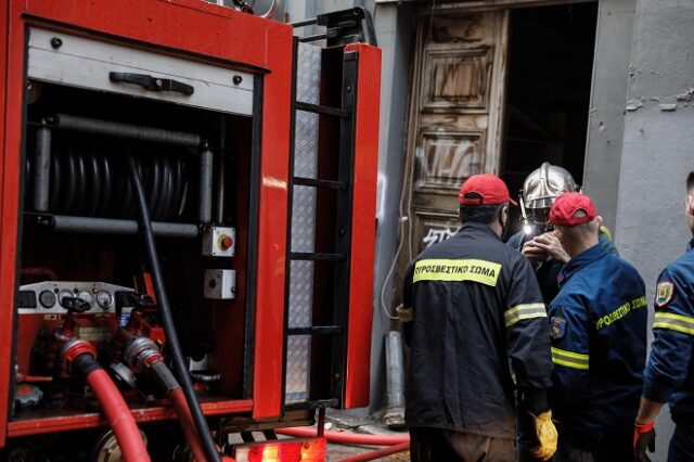 Θεσσαλονίκη: Φωτιά σε διώροφη κατοικία στον Δρυμό