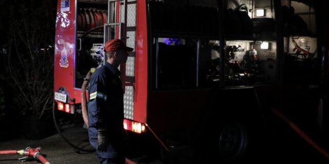 Εξάρχεια: Φωτιά σε εστιατόριο τα ξημερώματα