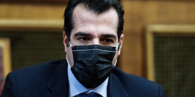 Πλεύρης: “Ο Πολάκης διασπείρει ψευδείς ειδήσεις”