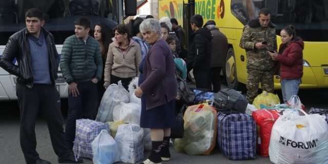 Ρωσία: Απαγόρευσε την είσοδο σε 400 μετανάστες για 40 χρόνια