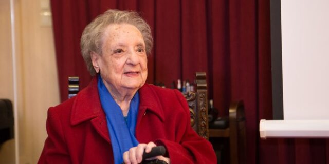 Πέθανε η Ροζίτα Σώκου – Νοσηλευόταν με κορονοϊό