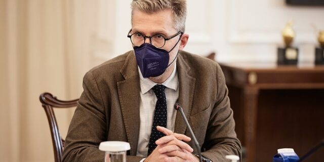 Οι “εξυπνάδες” του Σκέρτσου ενισχύουν την αξία της μελέτης Τσιόδρα – Λύτρα
