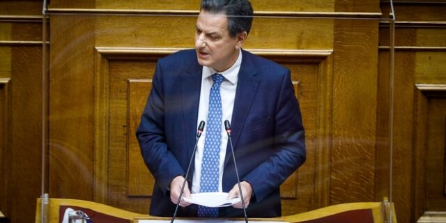 Σκυλακάκης: Έχουμε ακόμα φουρτούνες μπροστά μας αλλά βλέπω λιμάνι στον ορίζοντα