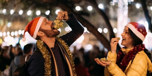 Πρωτοχρονιά: Περίεργα έθιμα για τον ερχομό του νέου έτους ανά τον πλανήτη