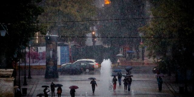 Καιρός: Σταδιακή βελτίωση από την Κυριακή το μεσημέρι