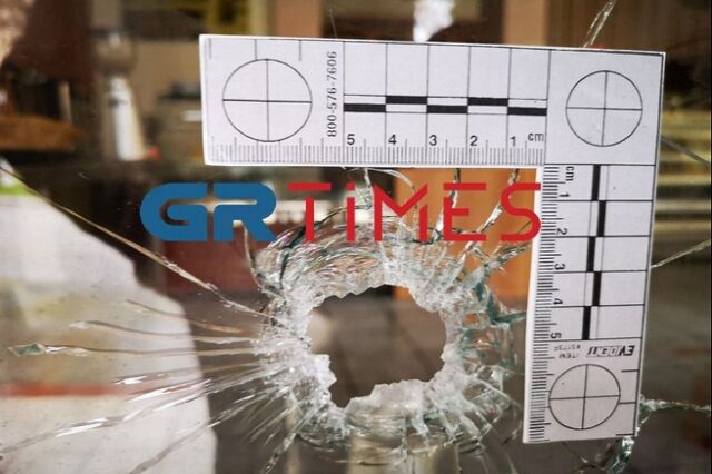 Θεσσαλονίκη: Με κυνηγετικό όπλο δολοφονήθηκε η 55χρονη