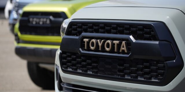 Toyota: Αναστέλλει τη λειτουργία πέντε εργοστασίων της λόγω έλλειψης ημιαγωγών