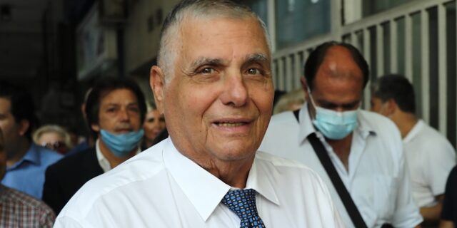 Γιώργος Τράγκας: “Εξαιρετικά σοβαρή” η κατάσταση της υγείας του – Του έβαλαν στεντ
